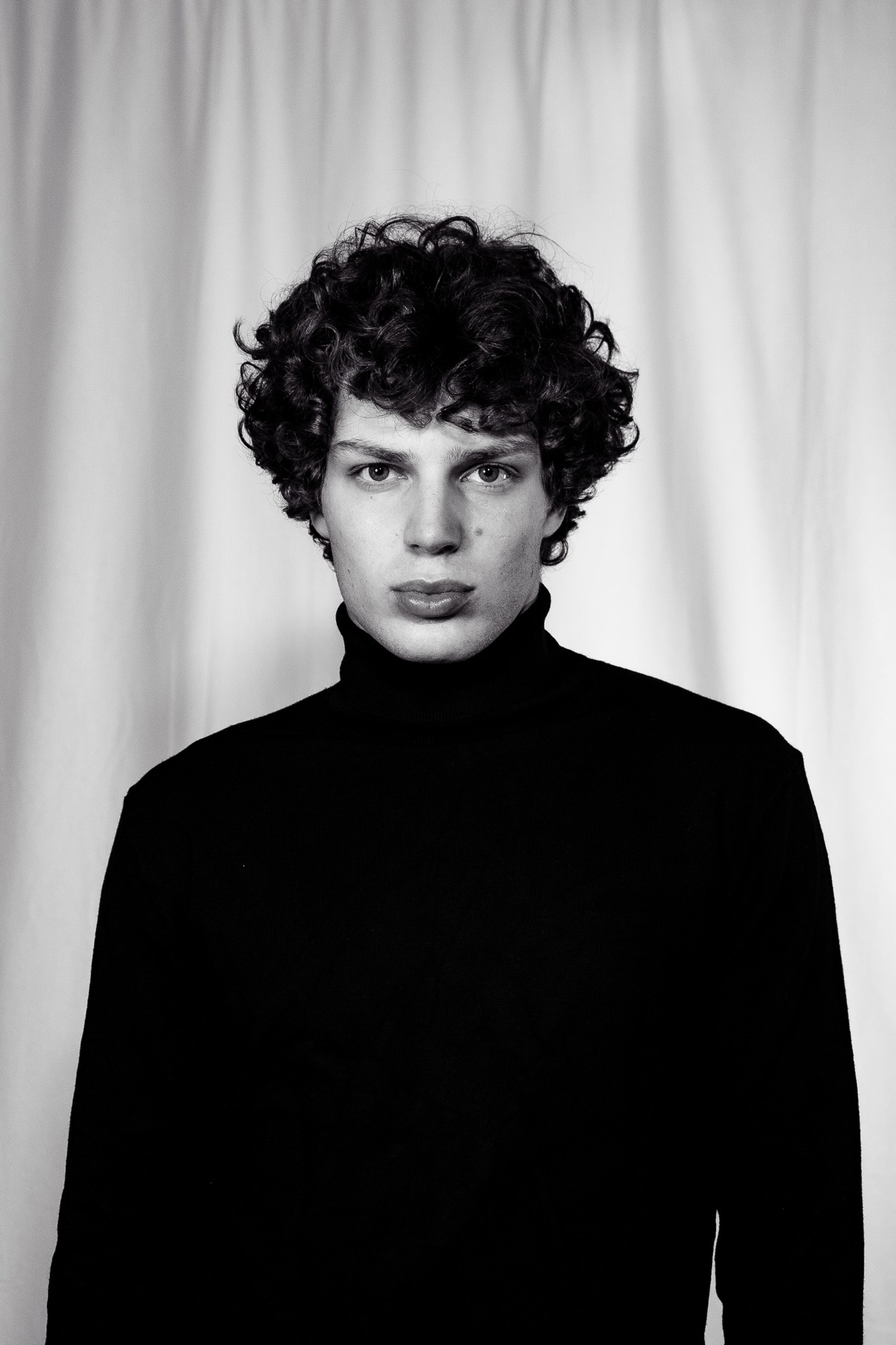 Noir sur blanc — image 1 sur 1